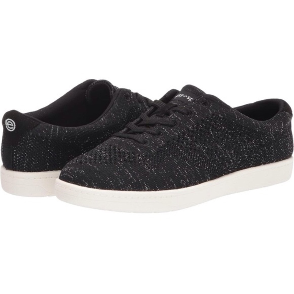 NWT! Easy Spirit Womens Black Maite 2 Mesh Lace-Up Casual Sneakers size 5.5